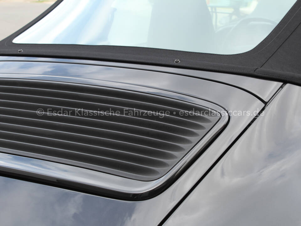 Bild 25/29 von Porsche 911 Carrera 4 (1996)