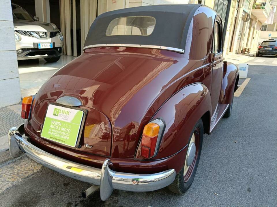 Bild 22/50 von FIAT 500 C Topolino (1951)
