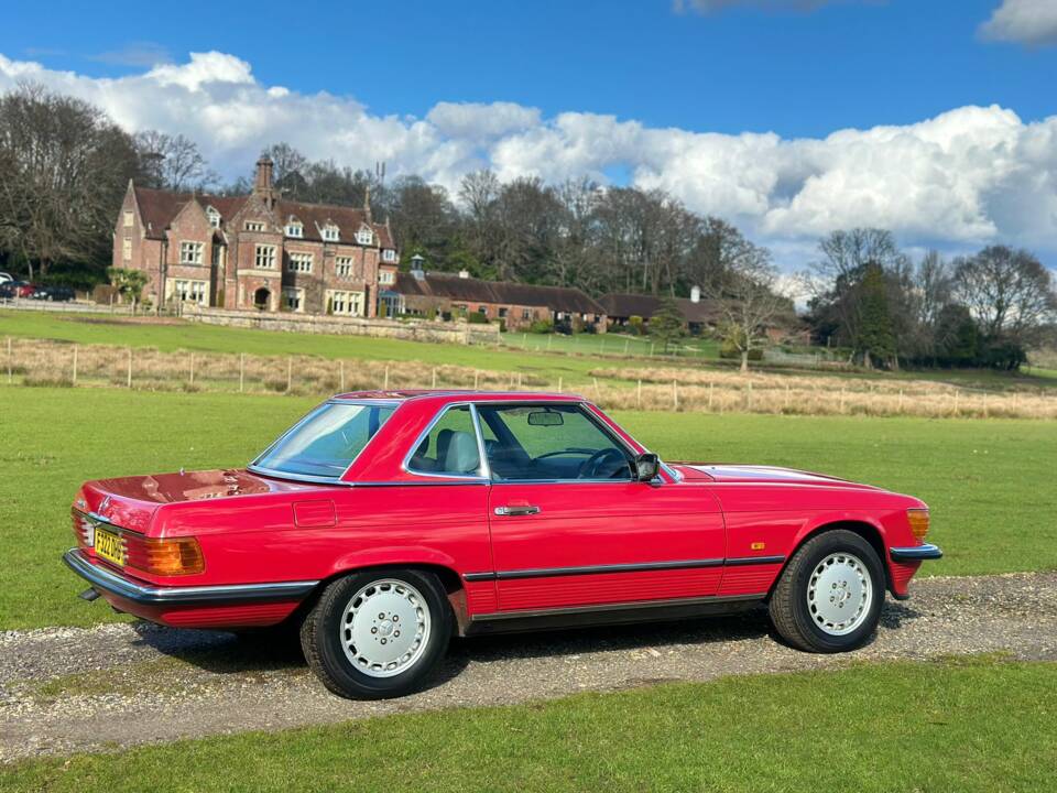 Imagen 24/50 de Mercedes-Benz 300 SL (1988)