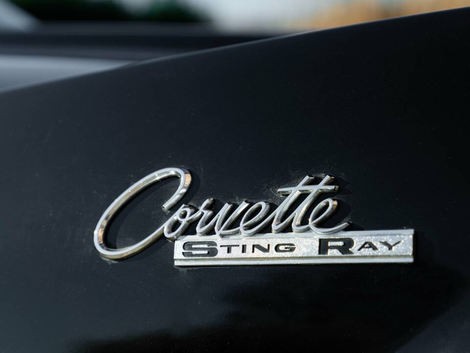 Image 23/50 de Chevrolet Corvette Convertible (1990)