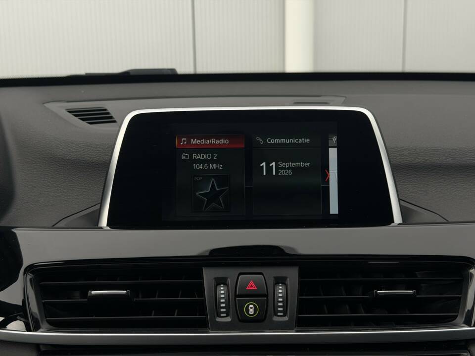Obraz 19/39 pojazdu BMW X1 sDrive18i (2018)