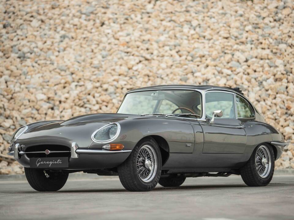 Immagine 4/88 di Jaguar E-Type (2+2) (1968)