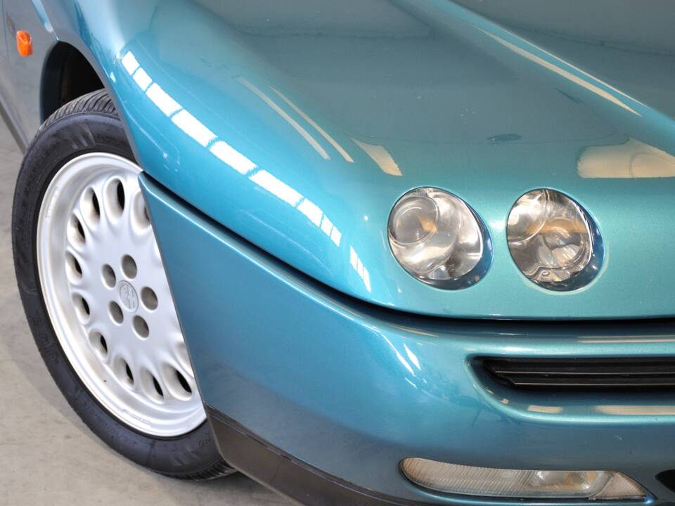 Immagine 8/24 di Alfa Romeo GTV 2.0 V6 Turbo (1997)