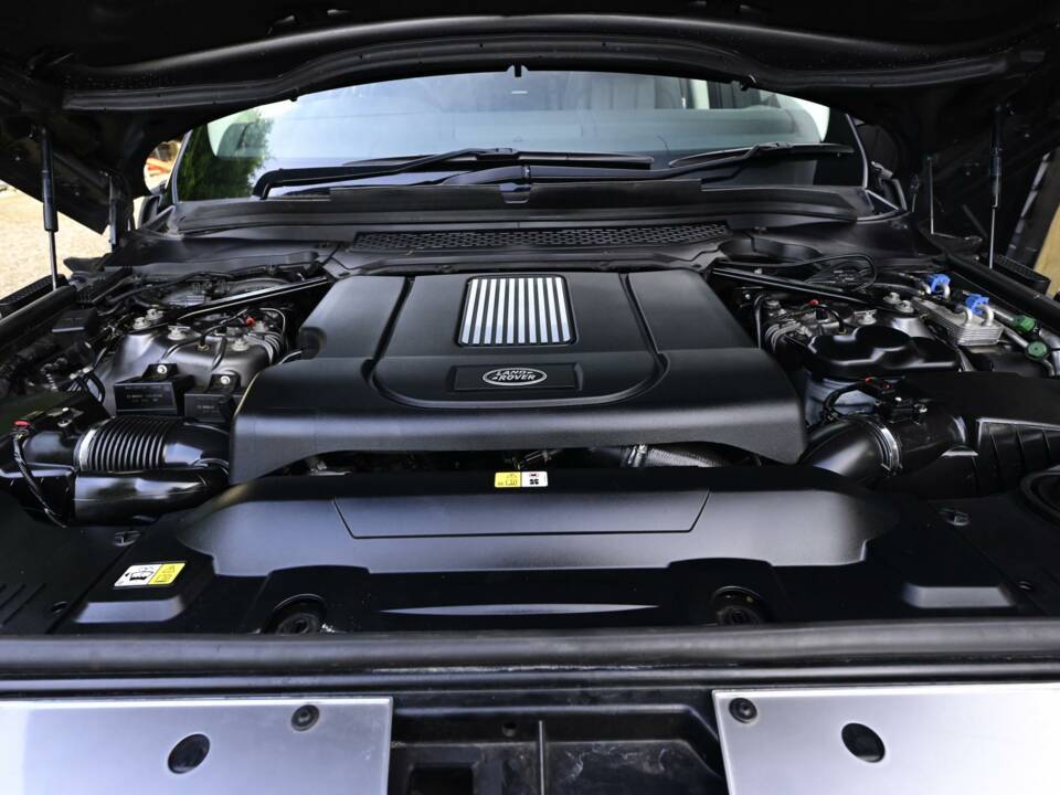 Image 39/50 de Land Rover Range Rover Autobiography SDV8 (2016)