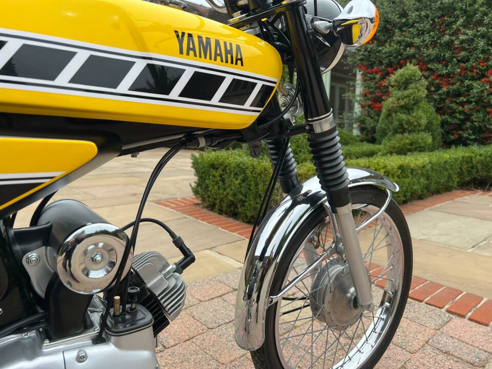 Afbeelding 24/31 van Yamaha DUMMY (1977)