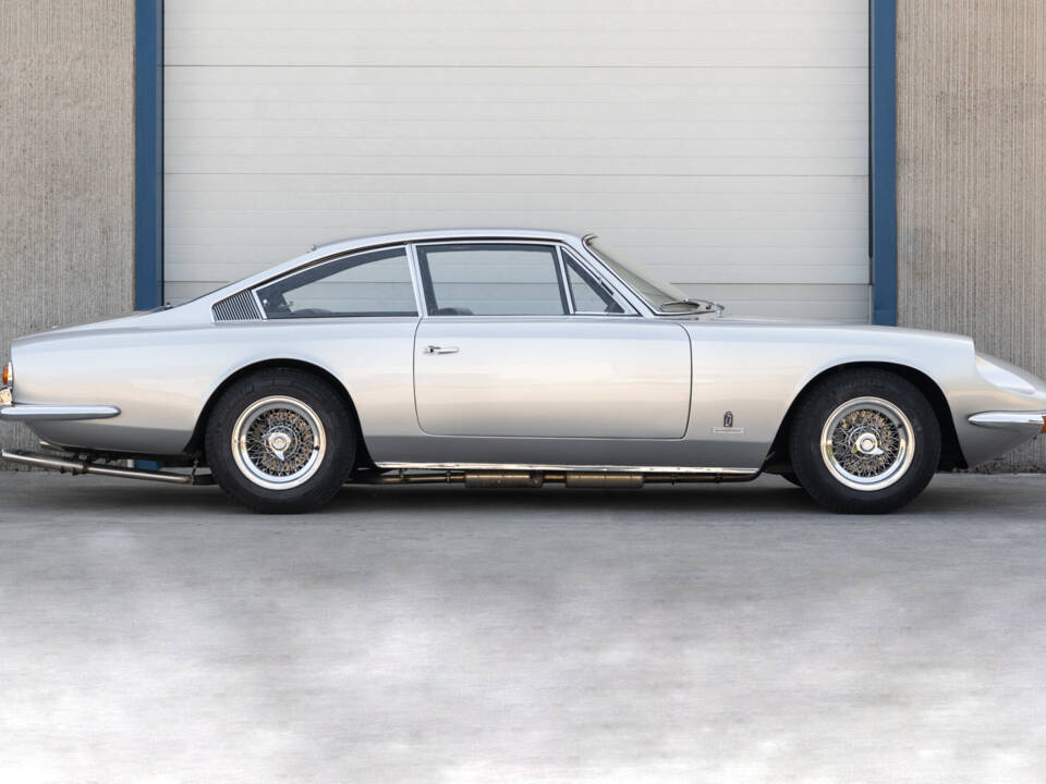 Image 5/69 of Ferrari 365 GT 2+2 (1969)