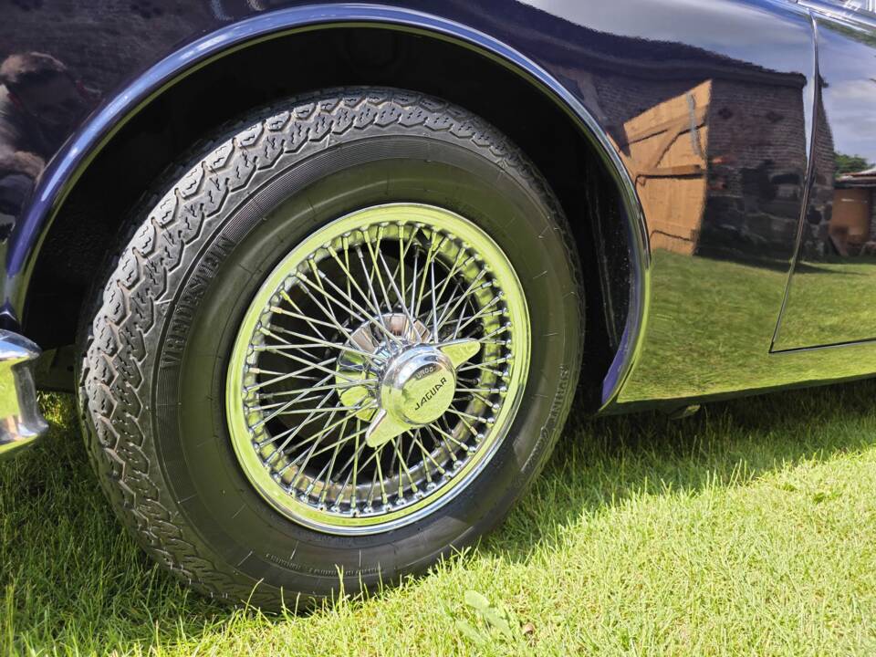 Imagen 36/50 de Jaguar Mk II 2.4 (1960)