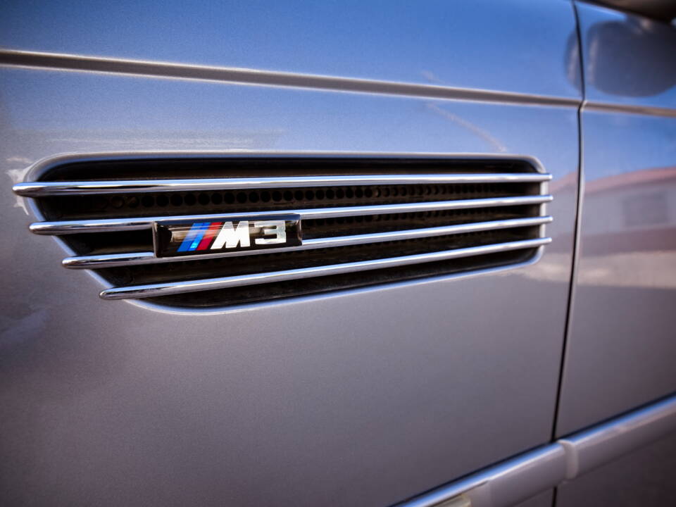 Immagine 55/61 di BMW M3 (2005)