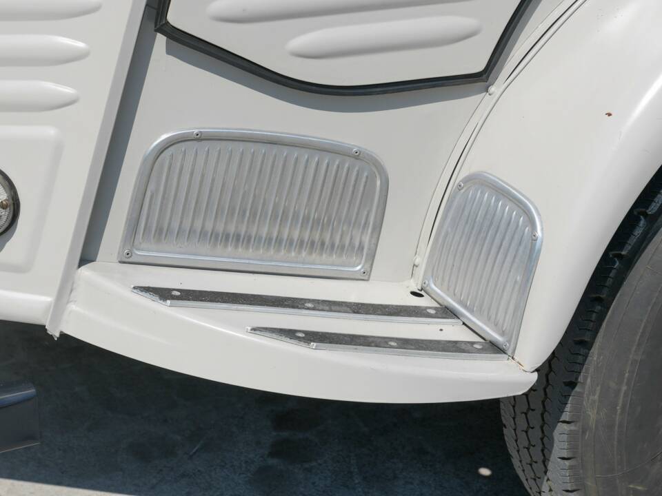 Bild 20/35 von Citroën HY (1963)