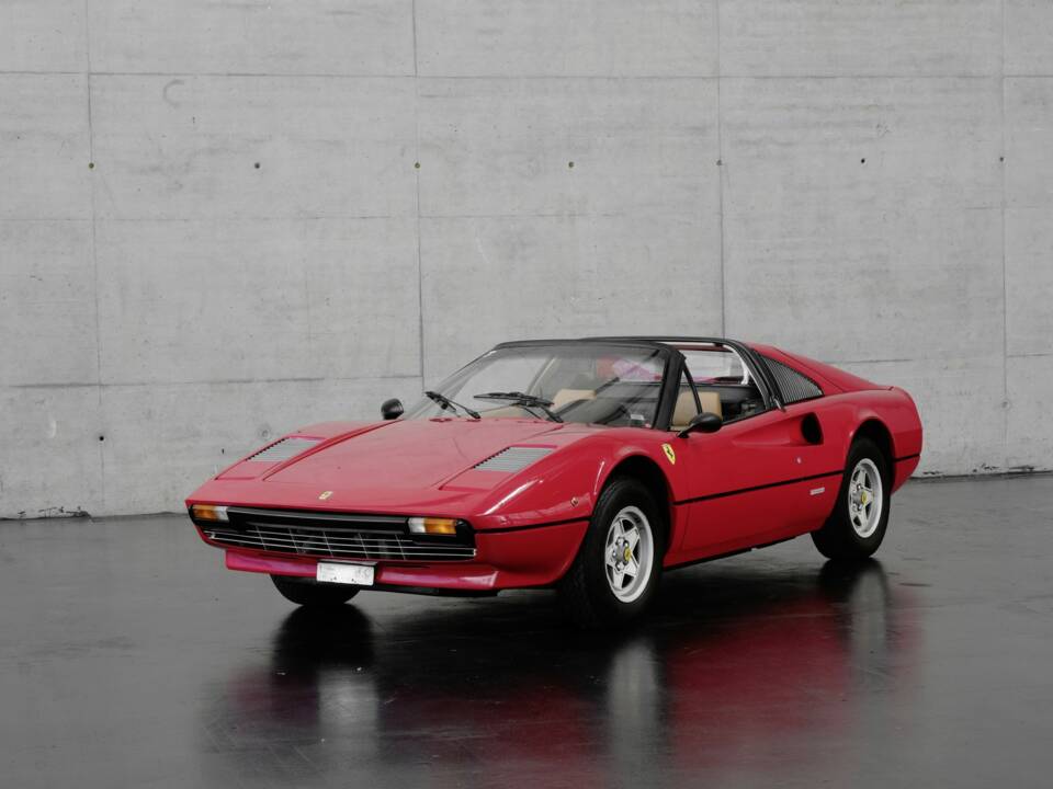 Bild 2/50 von Ferrari 308 GTS (1979)