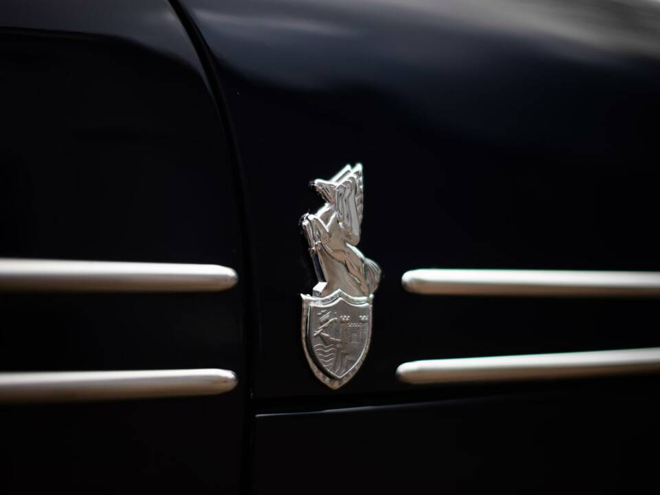 Image 37/50 of Bristol 409 (1967)