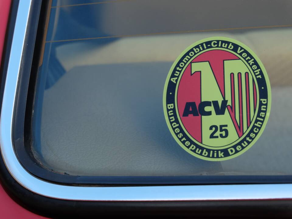 Image 49/75 de Volvo 240 (1986)