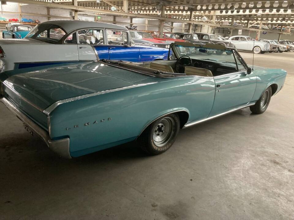 Immagine 22/25 di Pontiac Tempest Le Mans (1966)