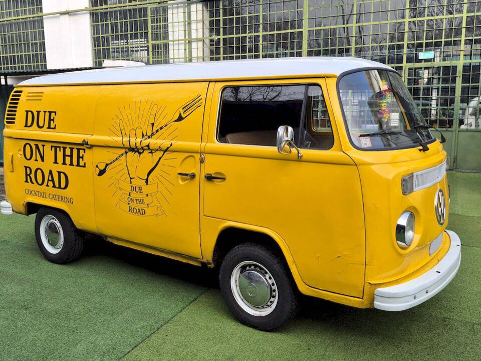 Bild 11/50 von Volkswagen T2b Kastenwagen (1976)