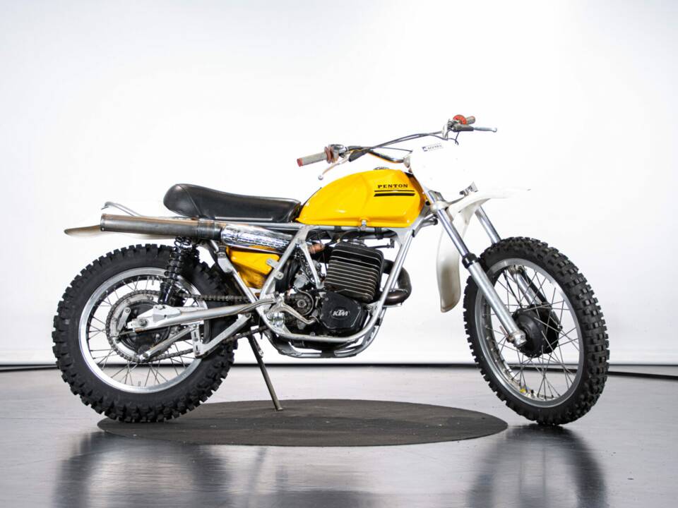 Imagen 5/43 de KTM 250 MC/GS (1973)