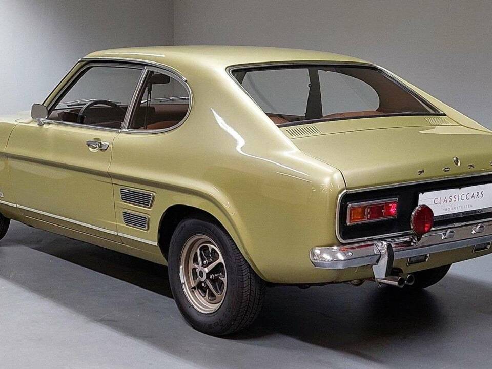 Image 6/15 de Ford Capri  I 2000 GT (1969)