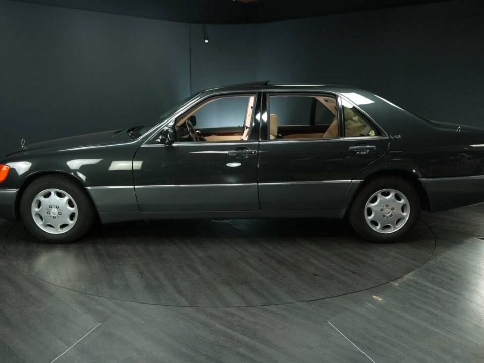 Bild 3/50 von Mercedes-Benz S 600 lang (1994)