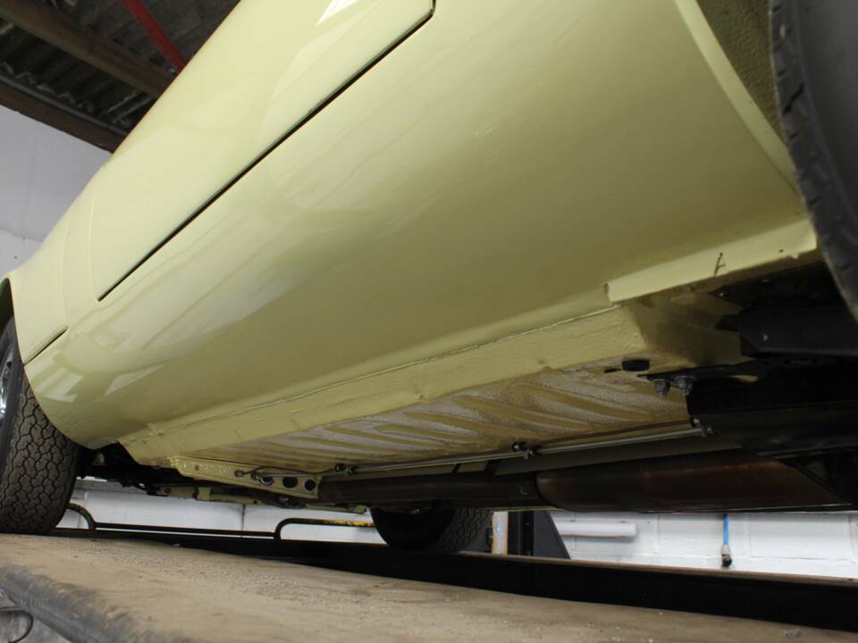 Bild 21/21 von Jaguar E-Type V12 (1972)