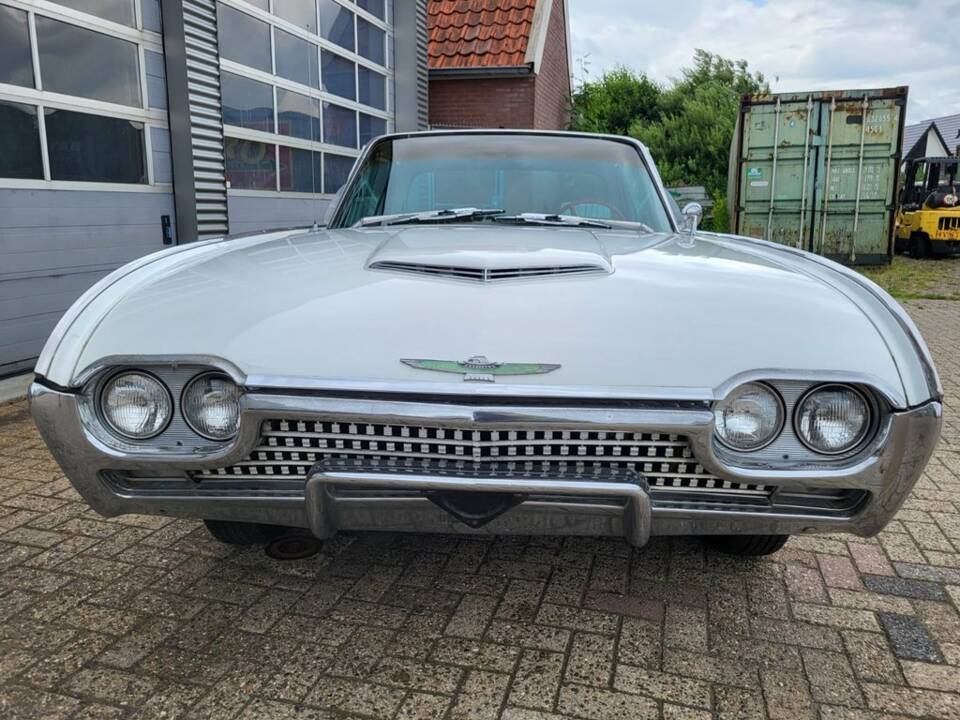 Obraz 6/8 pojazdu Ford Thunderbird Landau Coupe (1962)