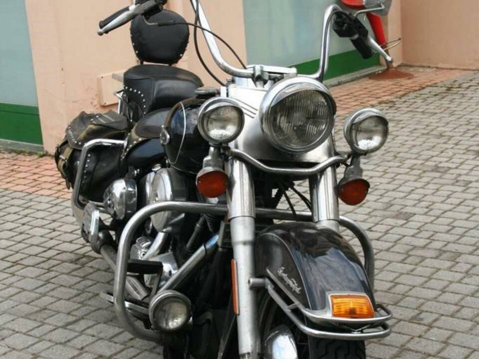 Immagine 2/10 di Harley-Davidson DUMMY (1992)