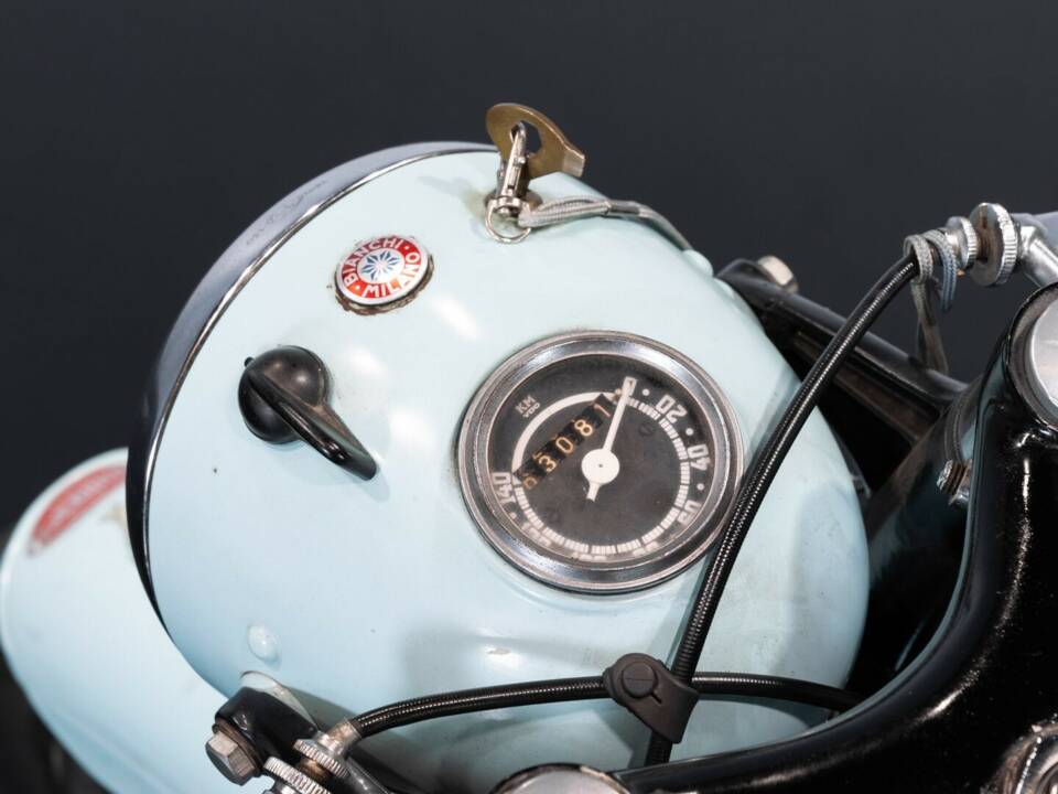 Image 15/50 of Bianchi 125 (1958)