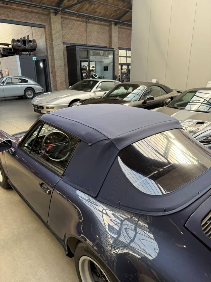 Bild 13/25 von Porsche 911 Carrera 3.2 (1986)