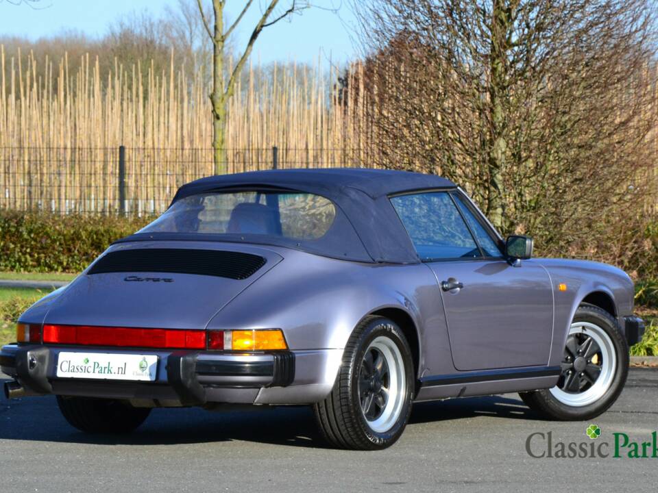 Image 9/50 of Porsche 911 Carrera 3.2 (1987)