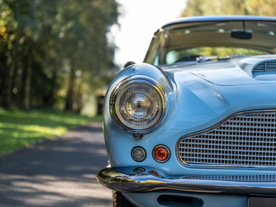 Bild 9/56 von Aston Martin DB 4 (1958)