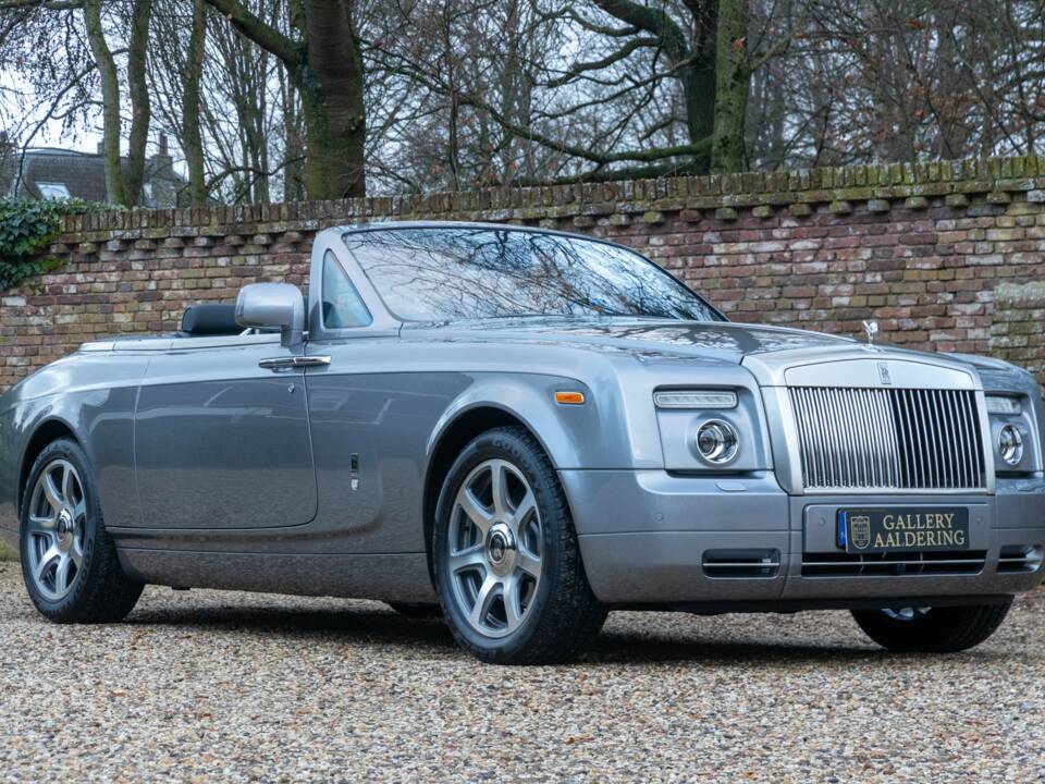Bild 50/50 von Rolls-Royce Phantom DHC (2009)