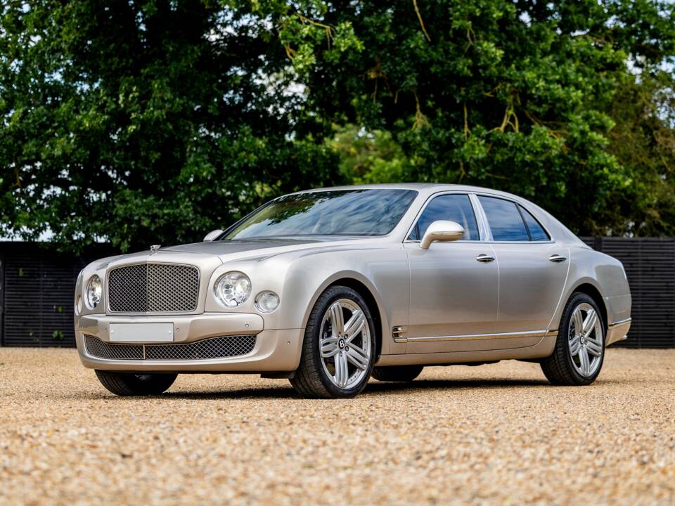 Bild 1/50 von Bentley Mulsanne (2011)