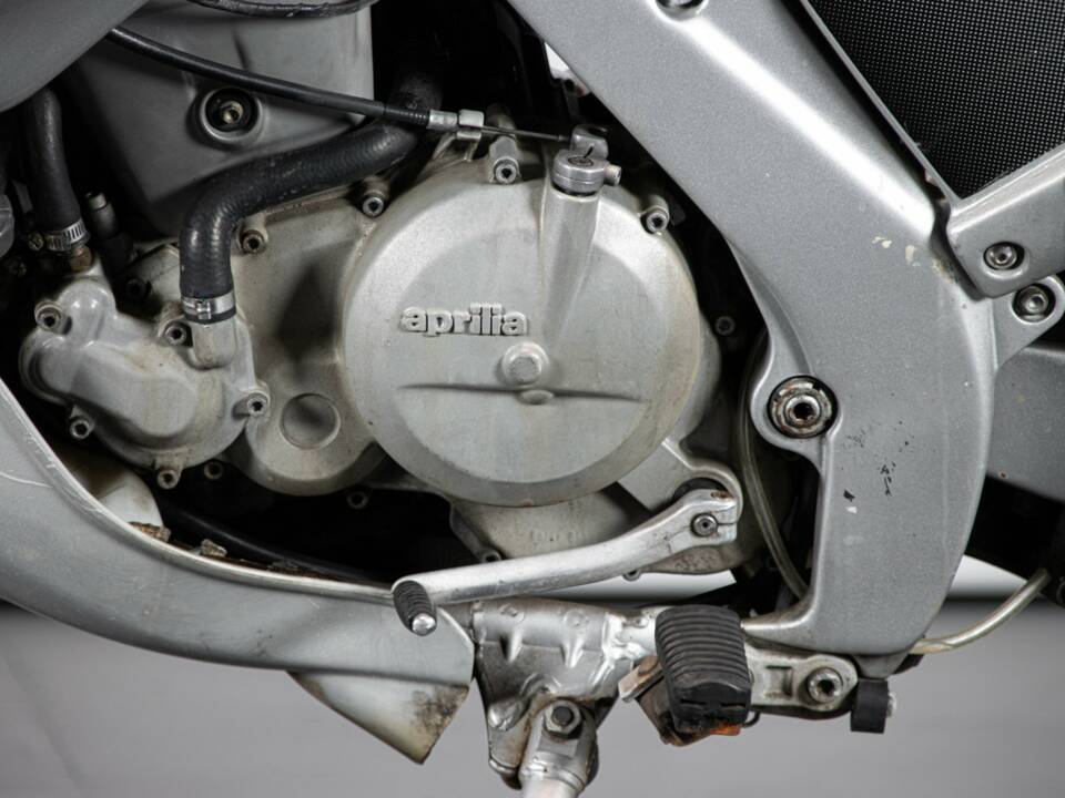 Bild 20/50 von Aprilia Pegaso 650 (1999)
