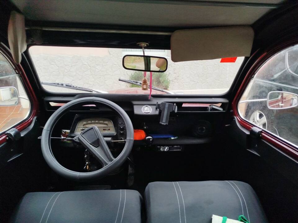 Bild 2/8 von Citroën 2 CV 6 (1979)