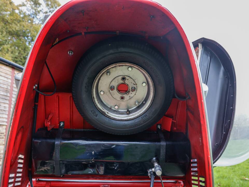 Image 23/32 of Messerschmitt / FMR KR 200 (1959)