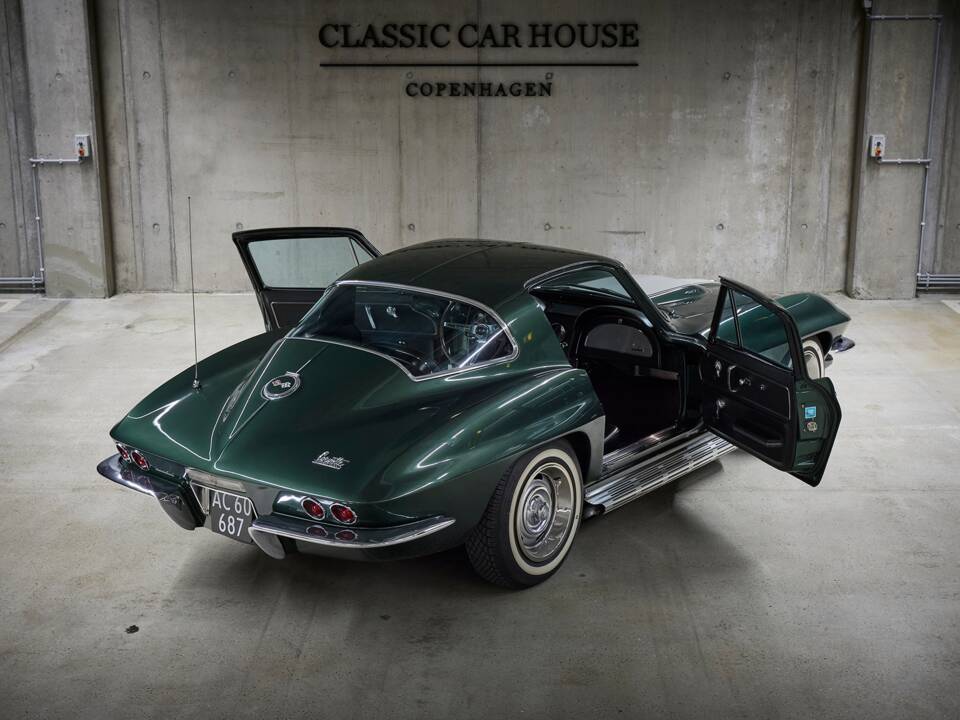 Image 15/78 of Chevrolet Corvette Stingray 427 (1967)