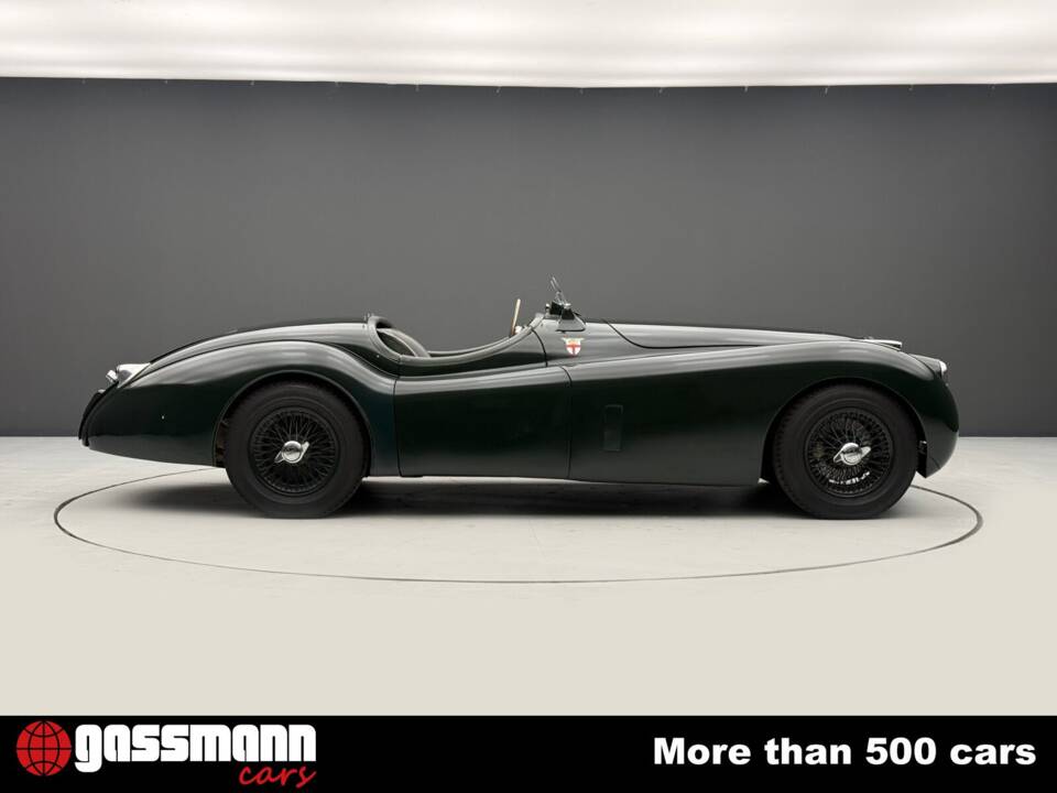 Image 4/15 of Jaguar XK 120 OTS (1952)