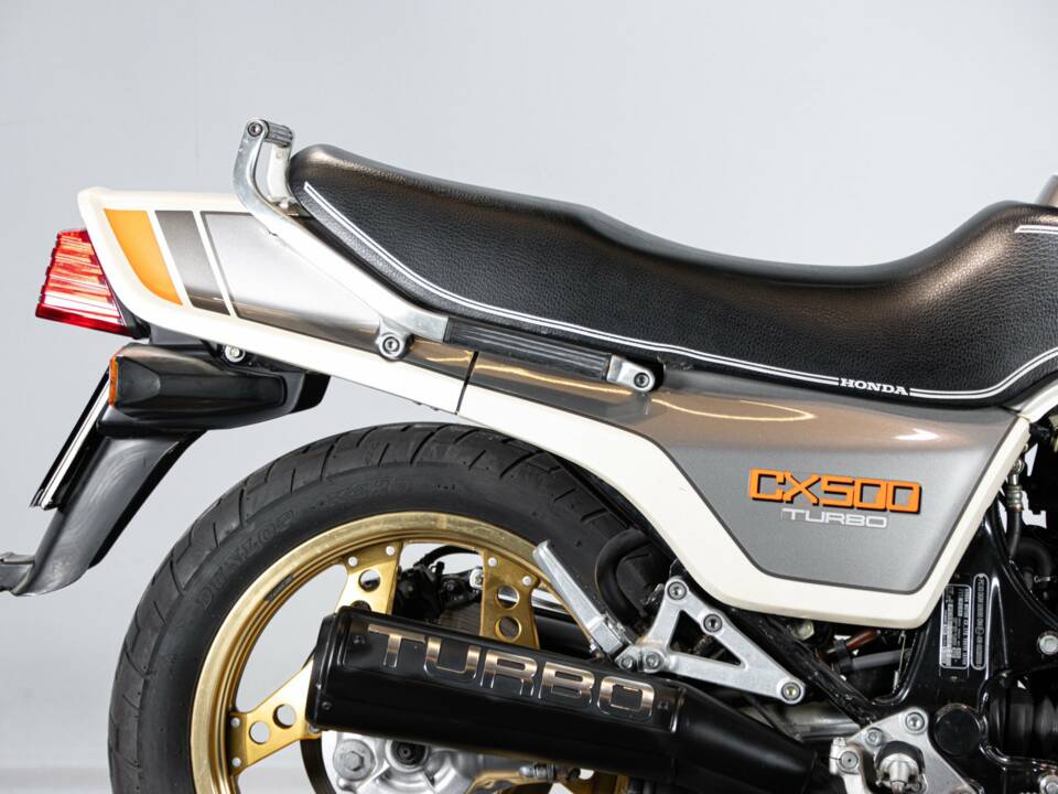 Image 31/50 of Honda CX 500 Turbo (1982)
