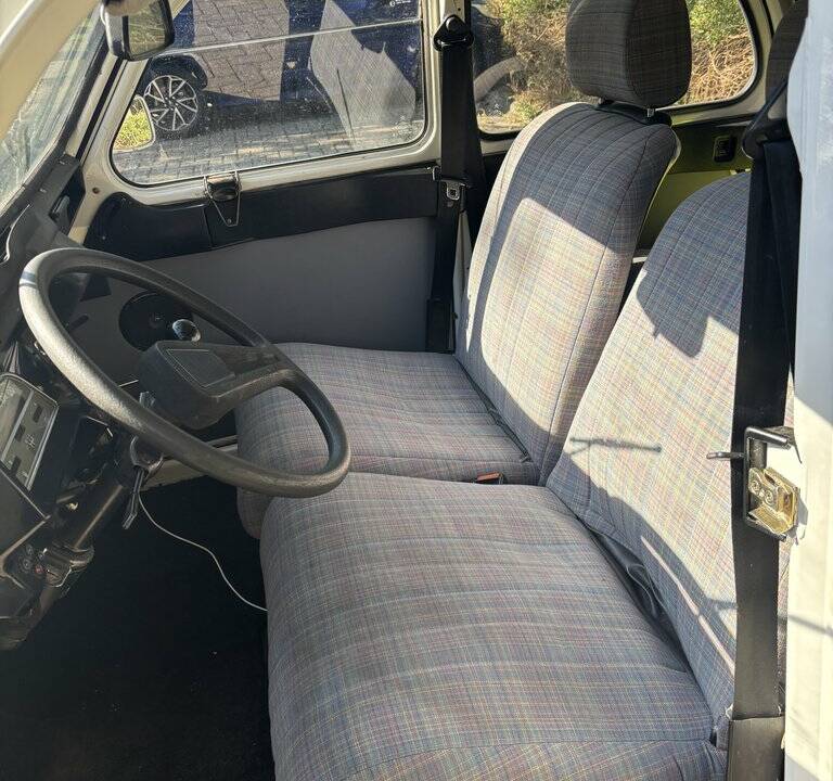 Bild 4/8 von Citroën 2 CV 6 (1990)