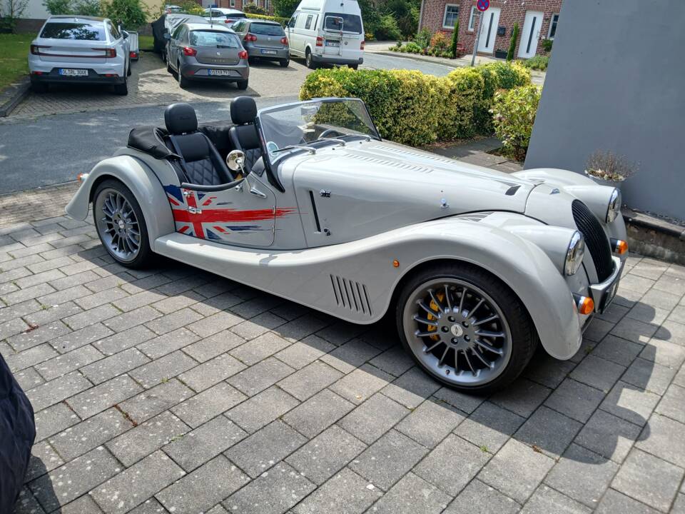 Image 1/5 of Morgan Plus Six (2020)