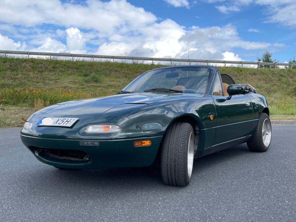 Image 2/21 of Mazda MX-5 1.6 (1991)
