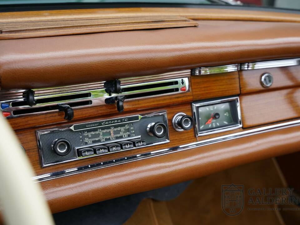 Afbeelding 39/50 van Mercedes-Benz 220 SE b (1964)