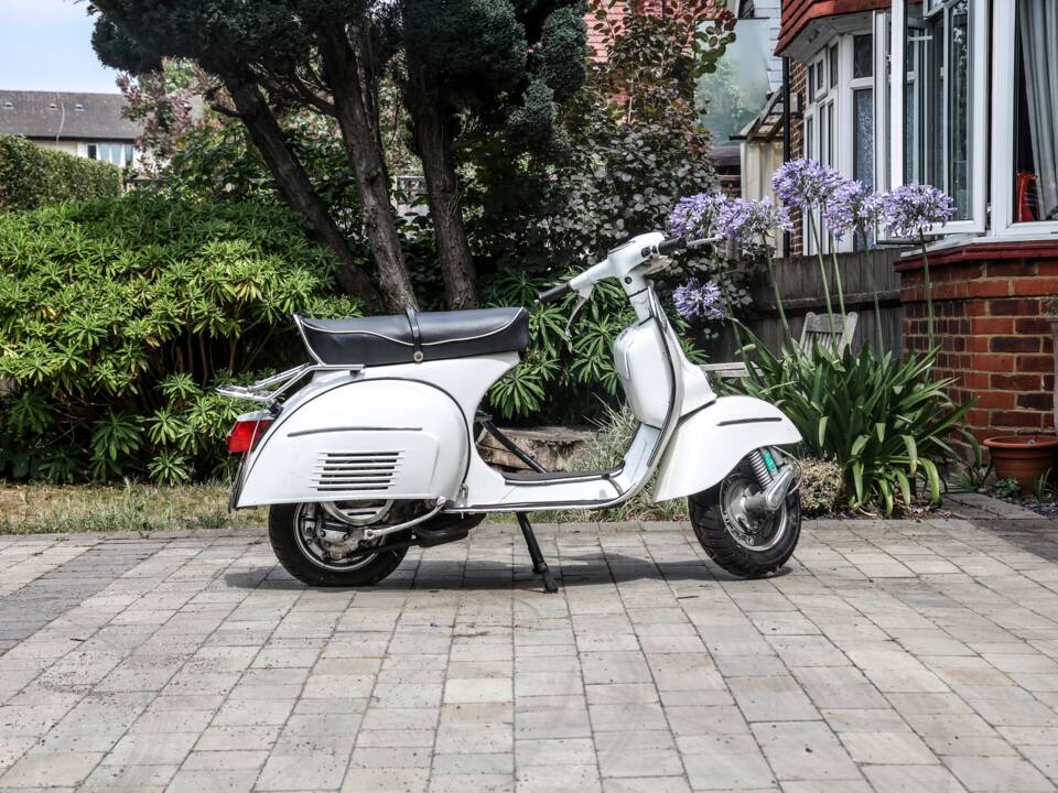 Bild 19/22 von Piaggio Vespa 160 GT Electronic (1972)