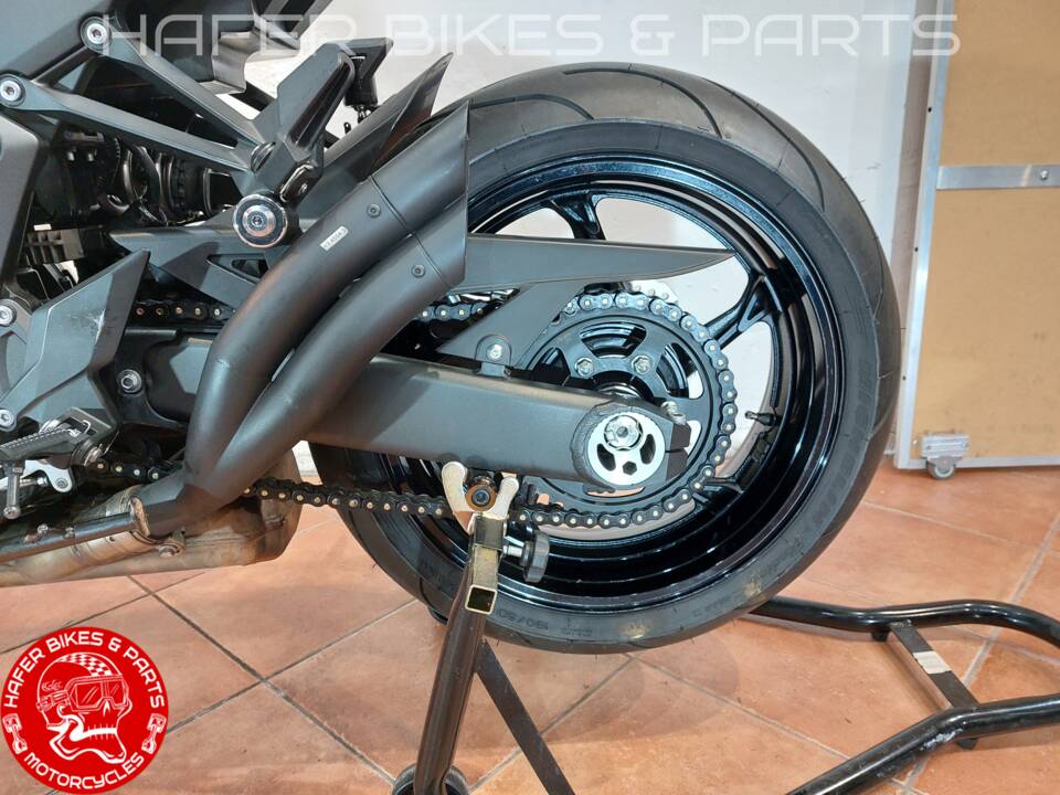 Image 32/35 of Kawasaki DUMMY (2013)