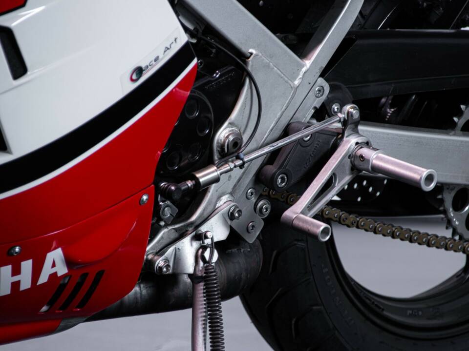 Imagen 31/50 de Yamaha DUMMY (1985)