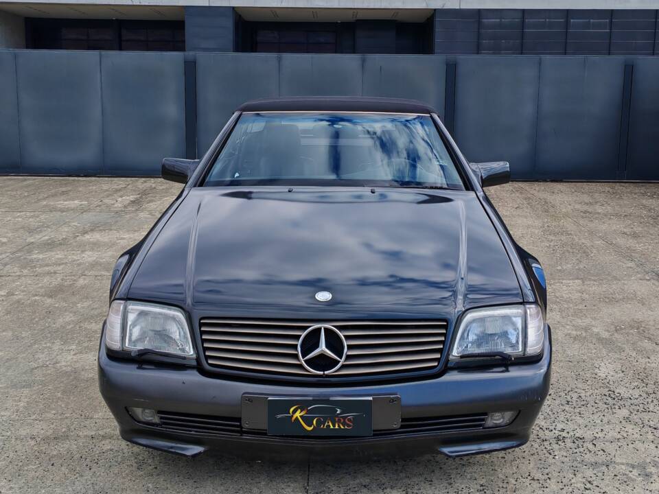 Image 2/42 of Mercedes-Benz 300 SL-24 (1992)