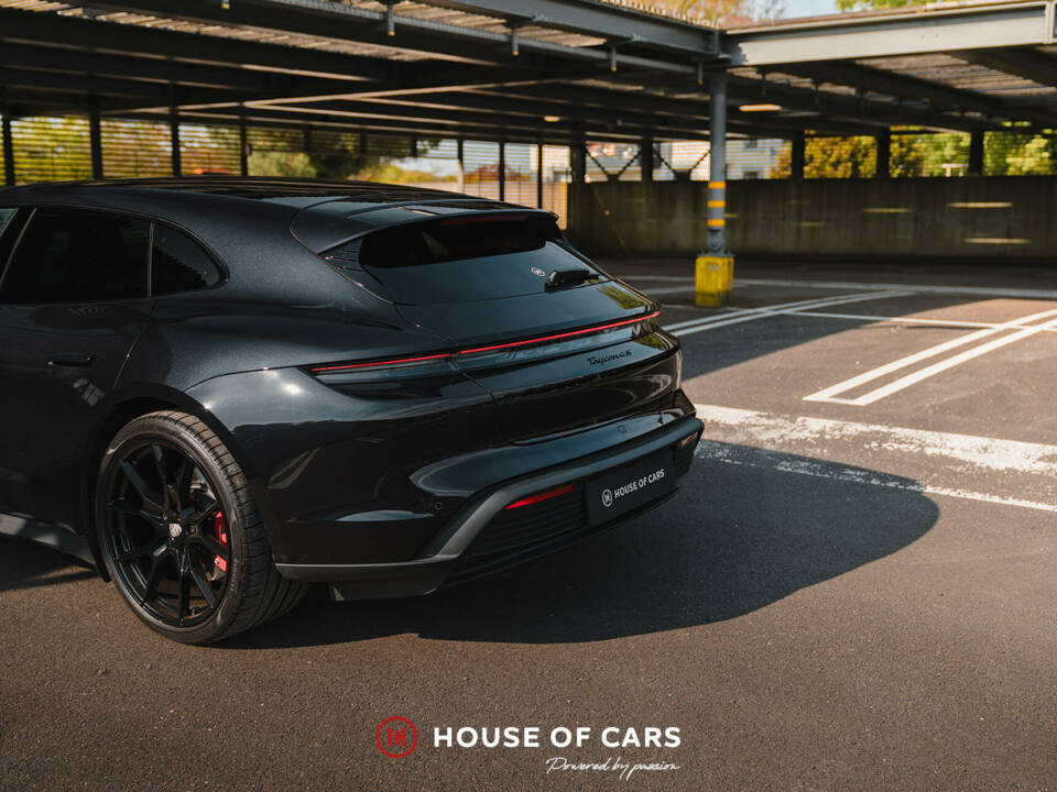 Image 16/47 de Porsche Taycan 4S Sport Turismo (2022)