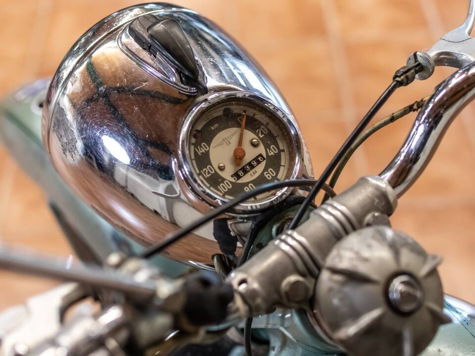 Image 4/13 of Adler MB 280 (1955)