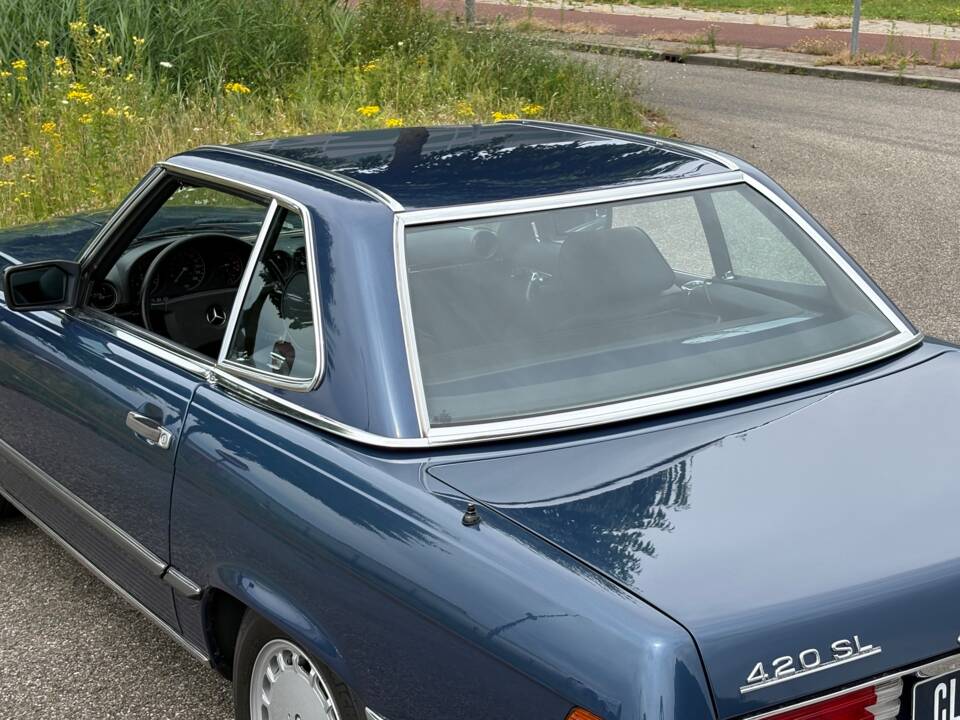 Image 29/31 of Mercedes-Benz 420 SL (1987)