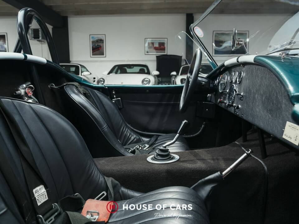 Imagen 19/25 de AC Cobra 427 (1965)