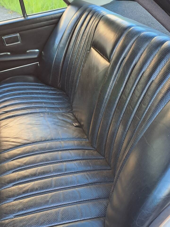 Image 47/73 of Mercedes-Benz 280 SE (1971)