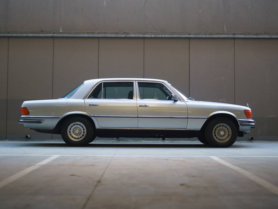 Bild 8/95 von Mercedes-Benz 450 SEL 6,9 (1976)